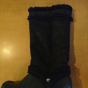 CROCS Women's Black Winter Boots
